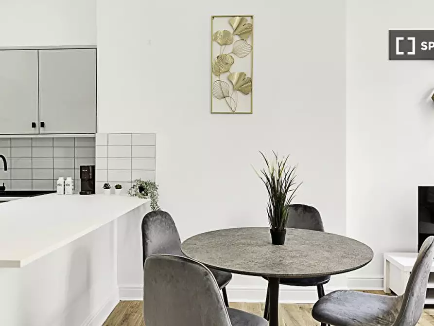 Immagine 8 di Appartamento in affitto  in Norfolk Place a Paddington