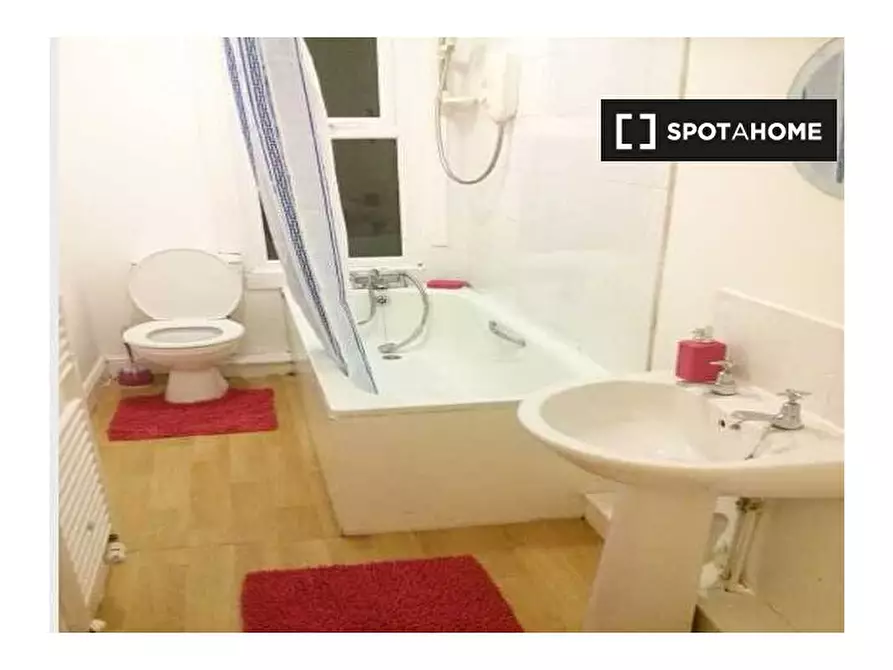 Immagine 3 di Camera condivisa in affitto  in Playfair St a Manchester