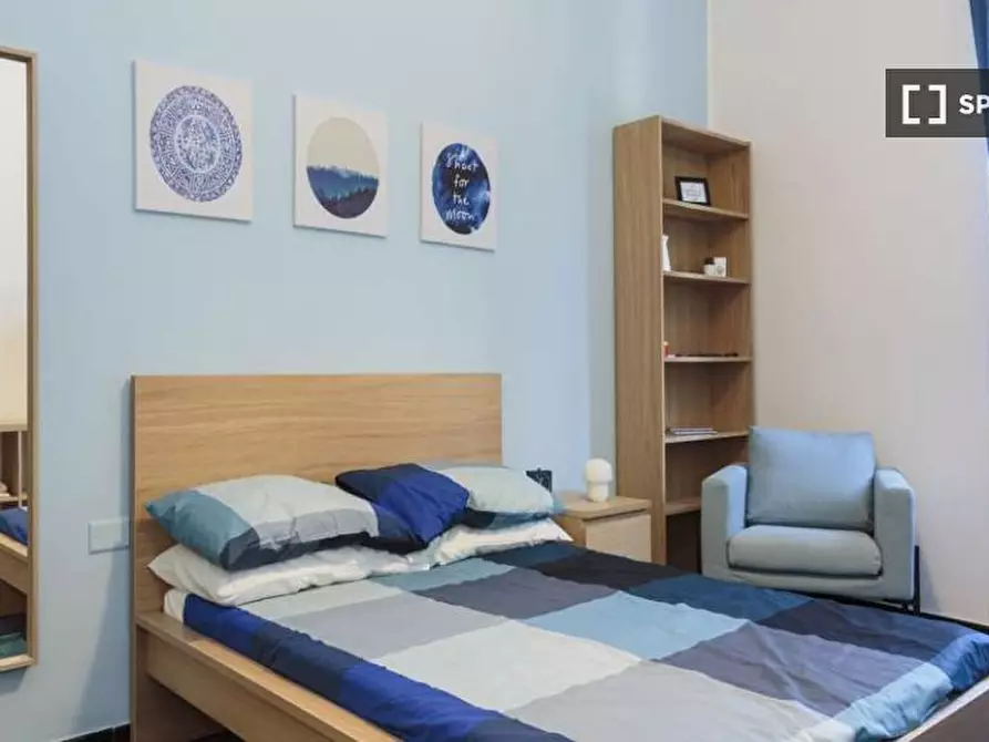 Immagine 5 di Camera condivisa in affitto  in Via Garegnano a Milano