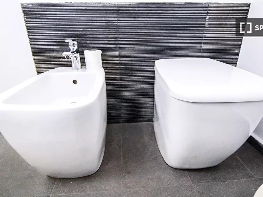 Immagine 18 di Ufficio in affitto  in Via Santa Croce a Cagliari