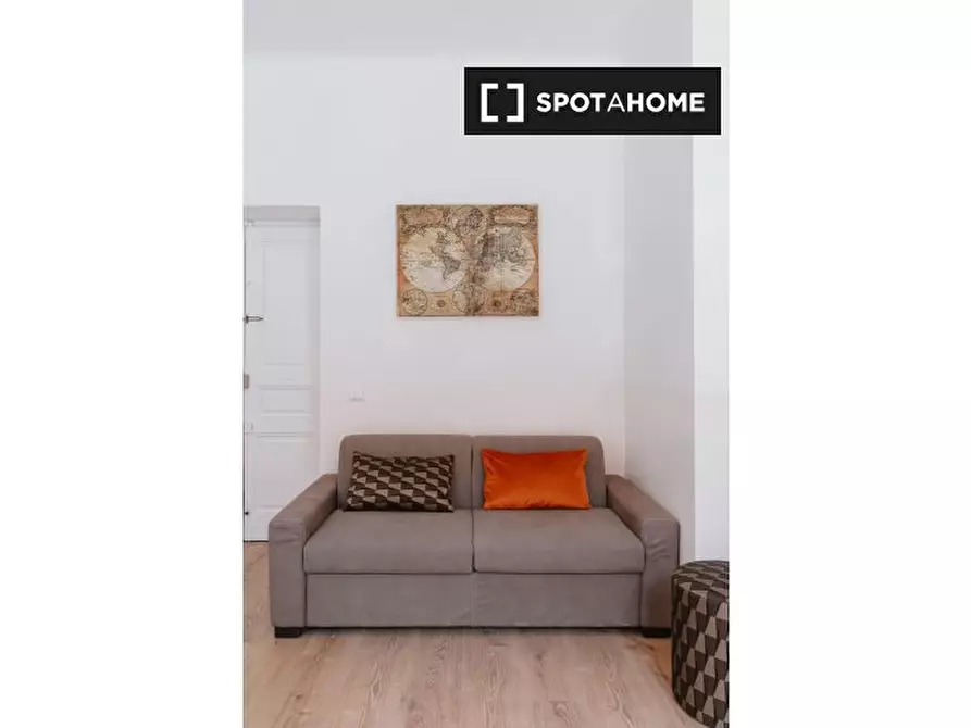 Immagine 13 di Appartamento in affitto  in Via del Corso a Roma