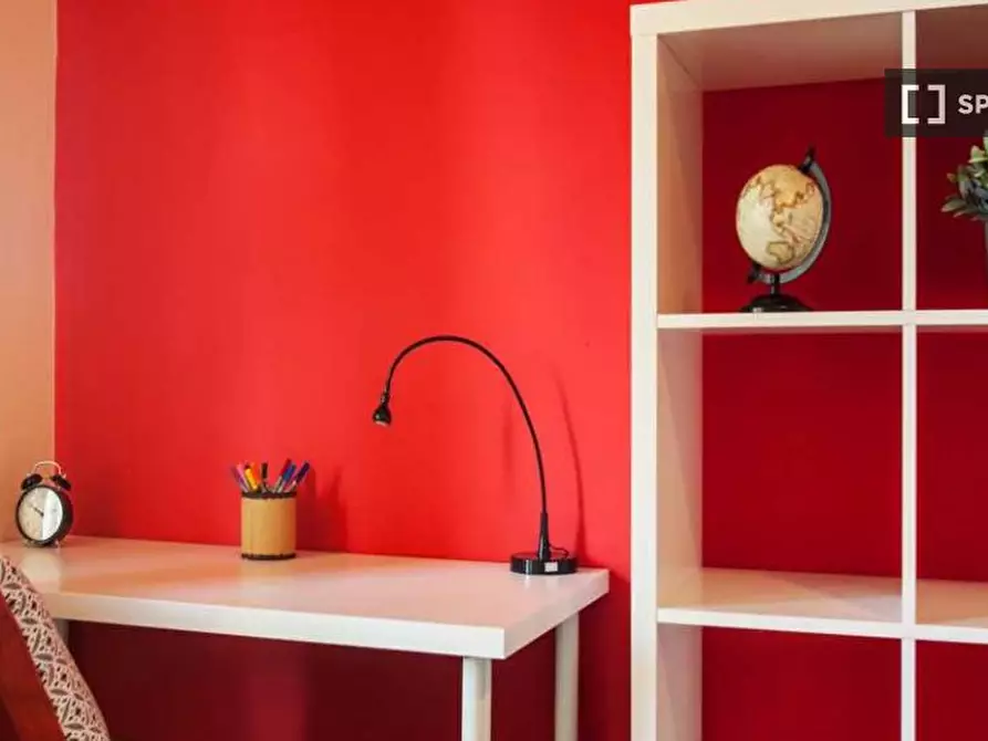 Immagine 5 di Camera condivisa in affitto  in Via Belmeloro a Bologna