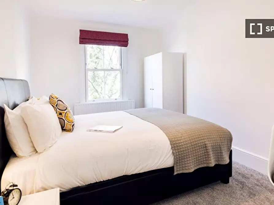 Immagine 10 di Appartamento in affitto  in Longridge Road a Kensington