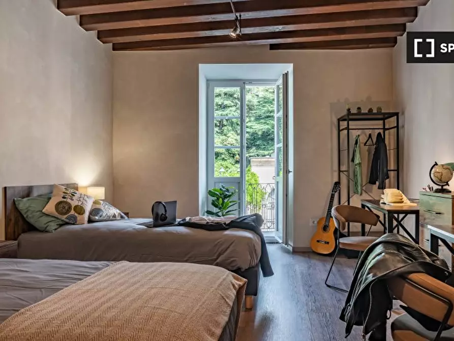 Immagine 4 di Camera condivisa in affitto  in Via Paganini a Rovereto