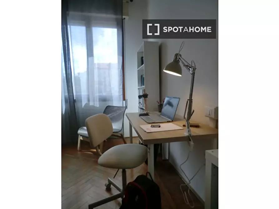 Immagine 7 di Camera condivisa in affitto  in Via Sorio a Padova