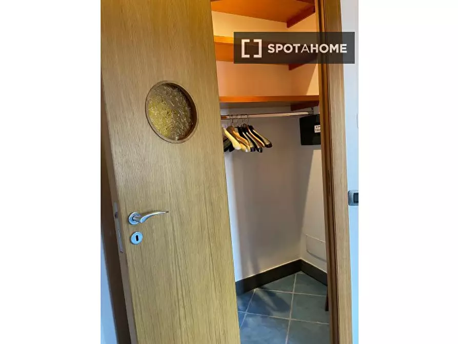 Immagine 2 di Appartamento in affitto  in Via Pio XII a Napoli
