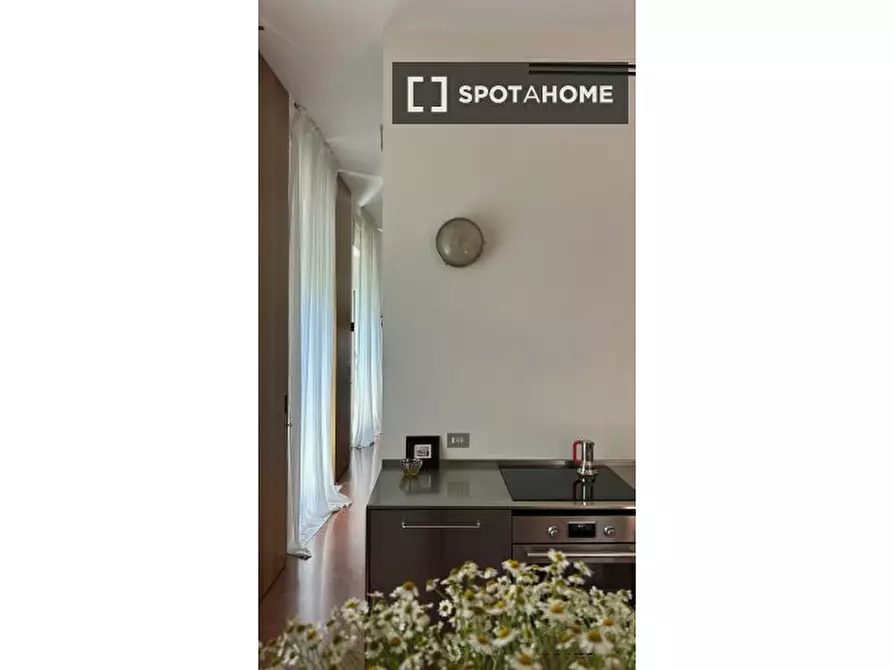 Immagine 4 di Appartamento in affitto  in Via Ettore Rolli a Roma