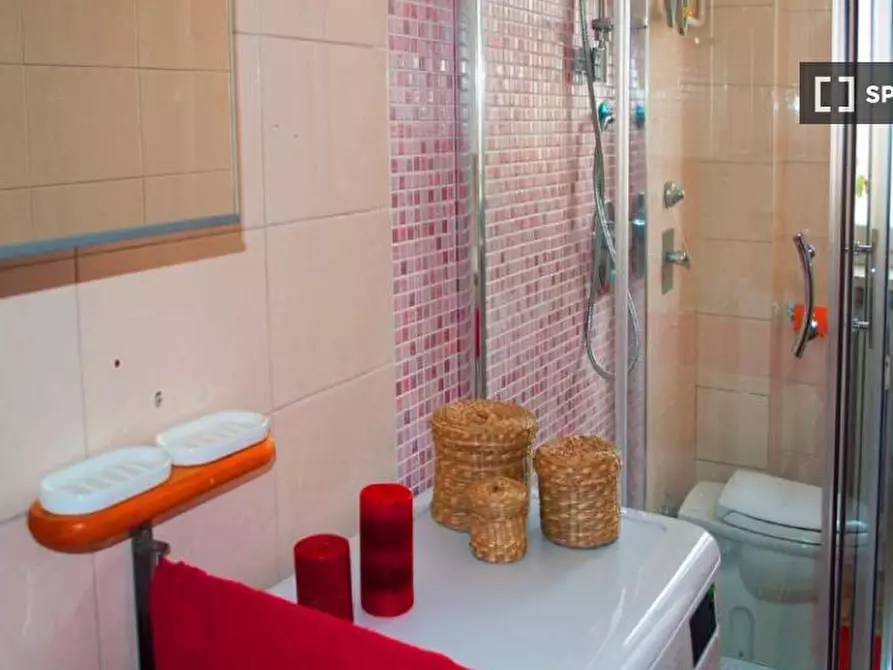 Immagine 16 di Camera condivisa in affitto  in Via Privata Reggio a Milano