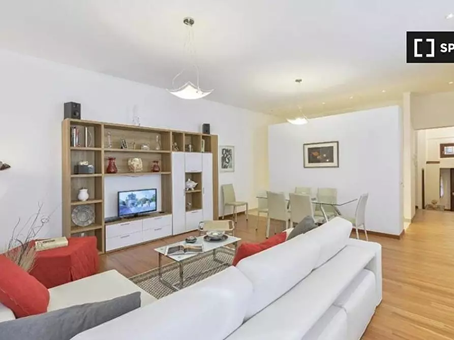 Immagine 8 di Appartamento in affitto  in Via dei Pandolfini a Firenze