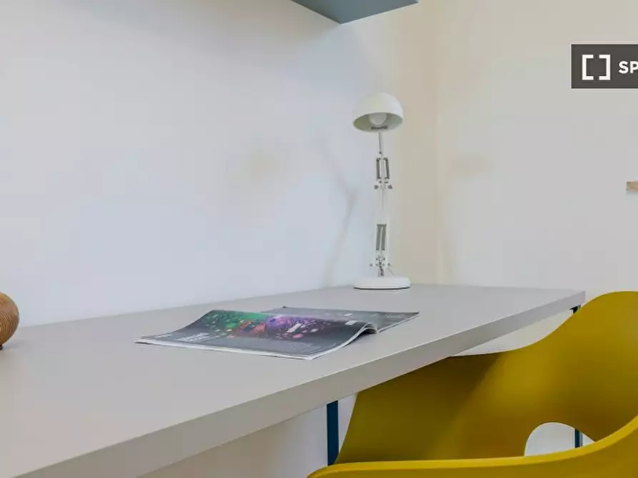 Immagine 6 di Camera condivisa in affitto  in Famagosta a Milano