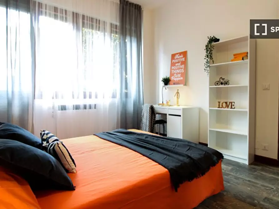 Immagine 2 di Camera condivisa in affitto  in Laura Bassi Veratti a Bologna