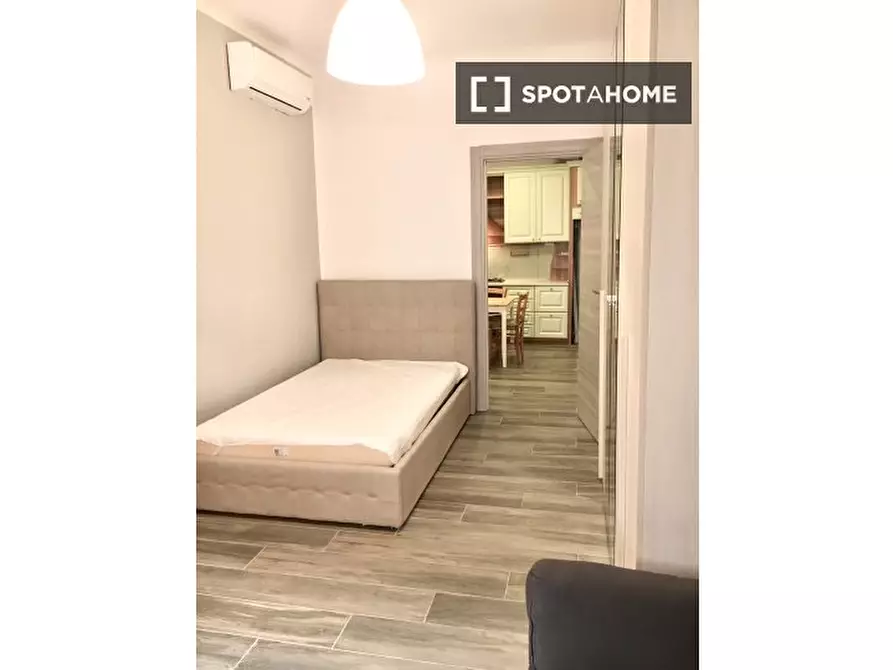 Immagine 10 di Camera condivisa in affitto  in Via Luigi Mercantini a Milano