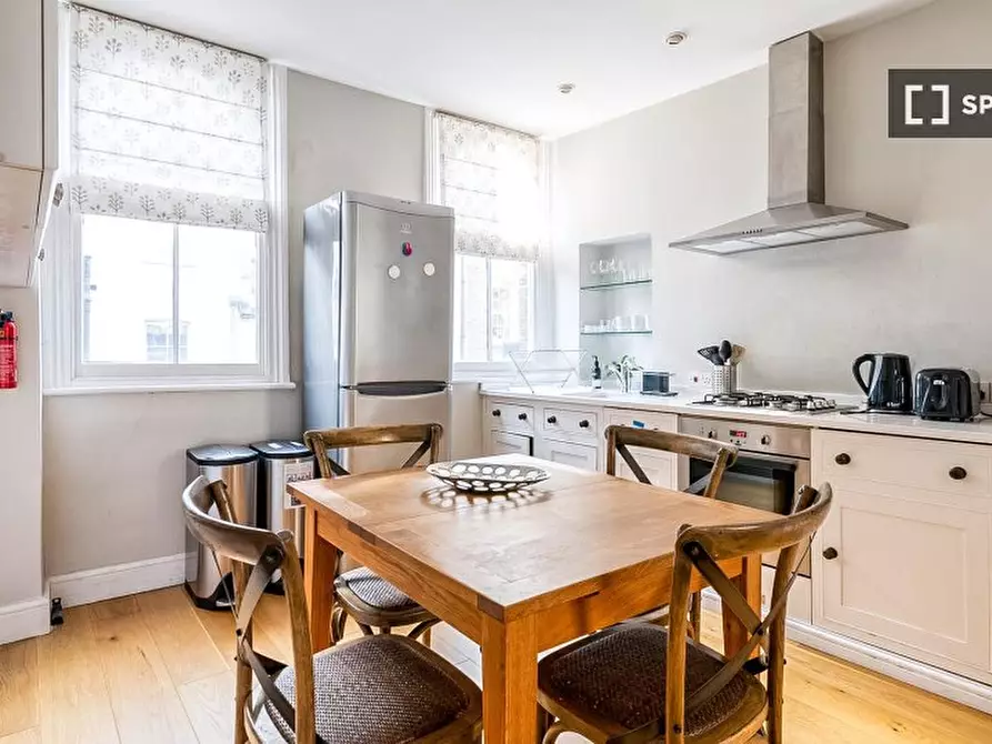 Immagine 7 di Appartamento in affitto  in Carmel Court Holland St a Kensington