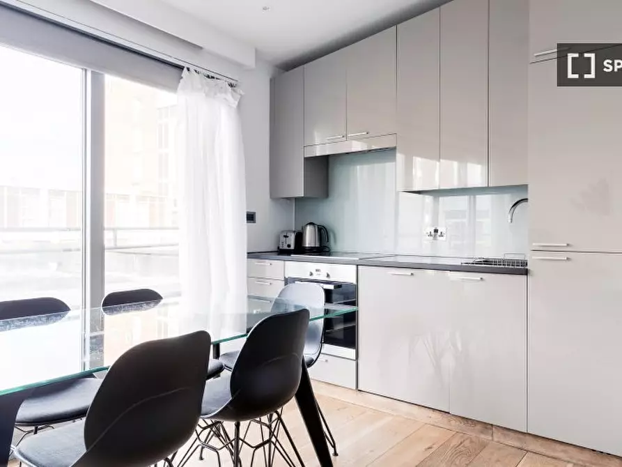 Immagine 3 di Appartamento in affitto  in Apartment a Kensington