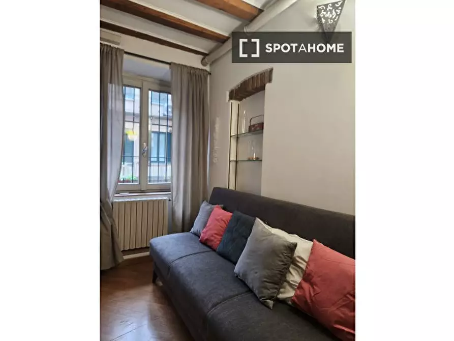 Immagine 12 di Appartamento in affitto  in Via Vigevano a Milano