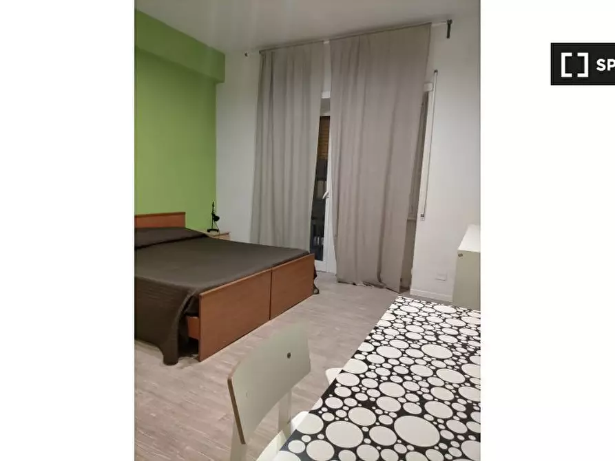 Immagine 3 di Camera condivisa in affitto  in Via Ugolino Cavalcabò a Roma