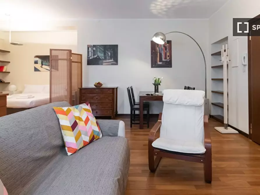 Immagine 8 di Ufficio in affitto  in Via Domodossola a Milano