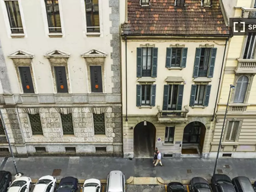 Immagine 17 di Camera condivisa in affitto  in Via Caradosso a Milano