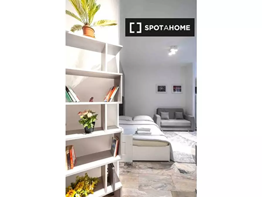 Immagine 8 di Ufficio in affitto  in Via Luigi Varanini a Milano