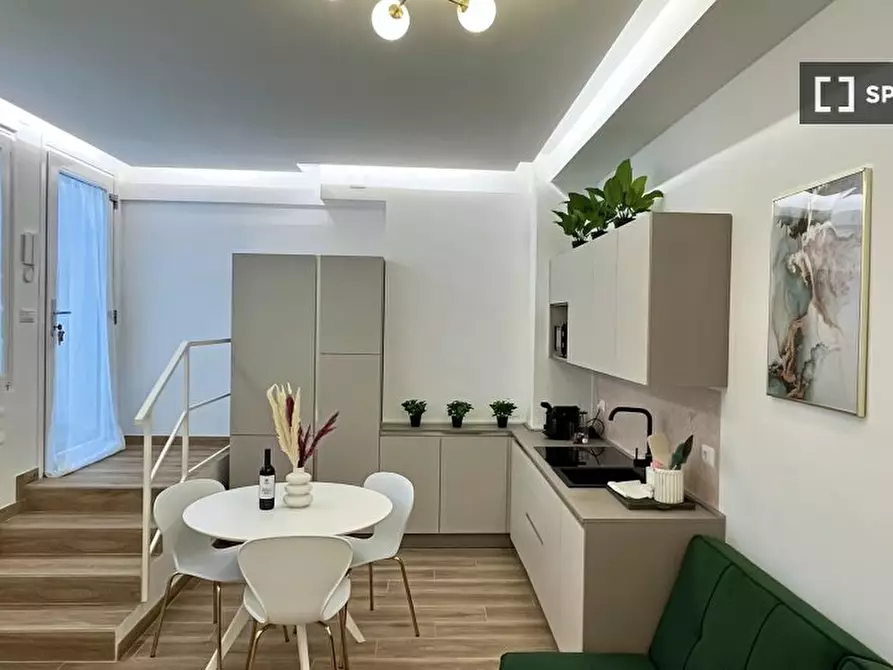 Immagine 1 di Appartamento in affitto  in Via dei Grimani a Milano