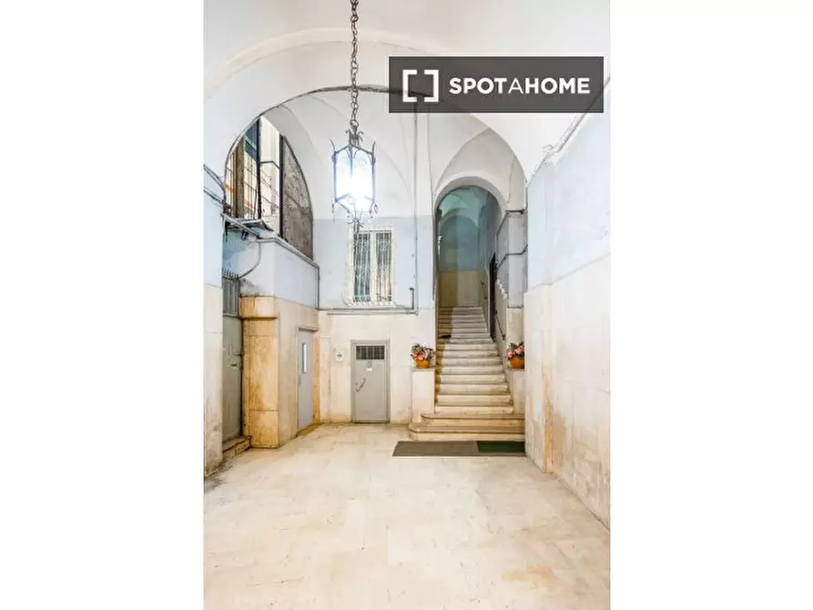 Immagine 15 di Appartamento in affitto  in Vico Santa Teresella Degli Spagnoli a Napoli