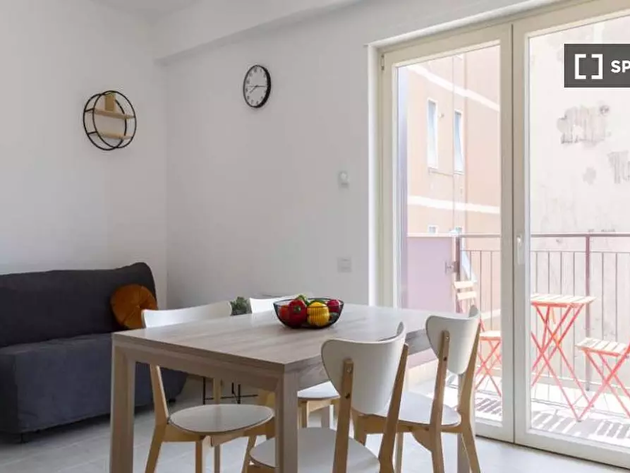 Immagine 6 di Appartamento in affitto  in Via Gardone a Milano