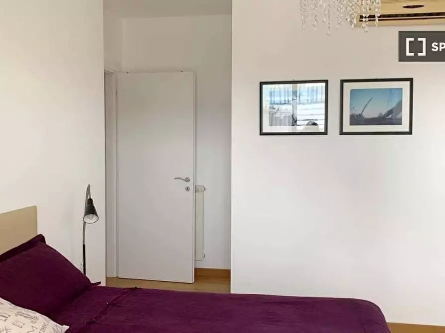 Immagine 18 di Appartamento in affitto  in V.le della Grande Muraglia a Roma