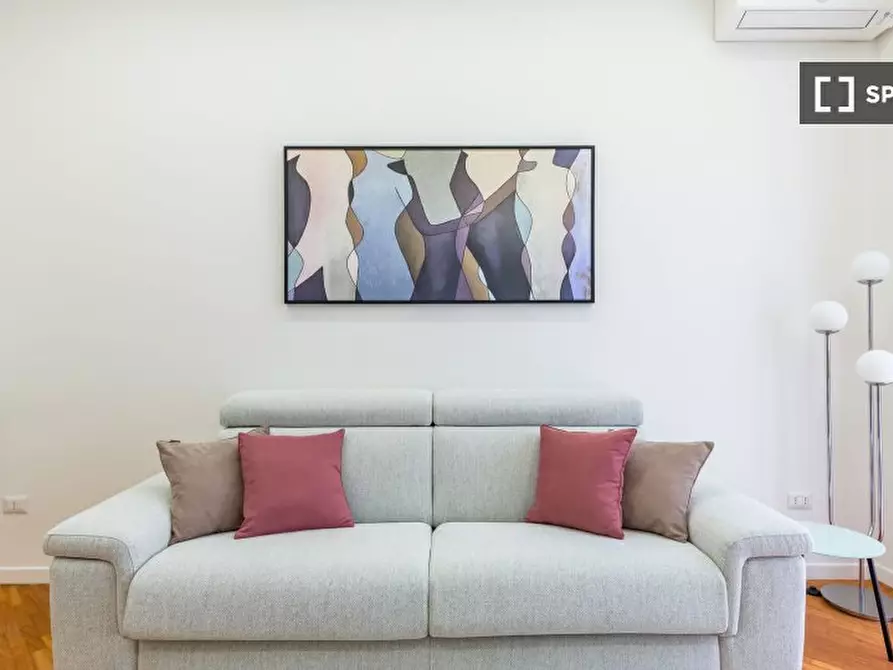 Immagine 11 di Appartamento in affitto  in Via Massimo Stanzione a Napoli