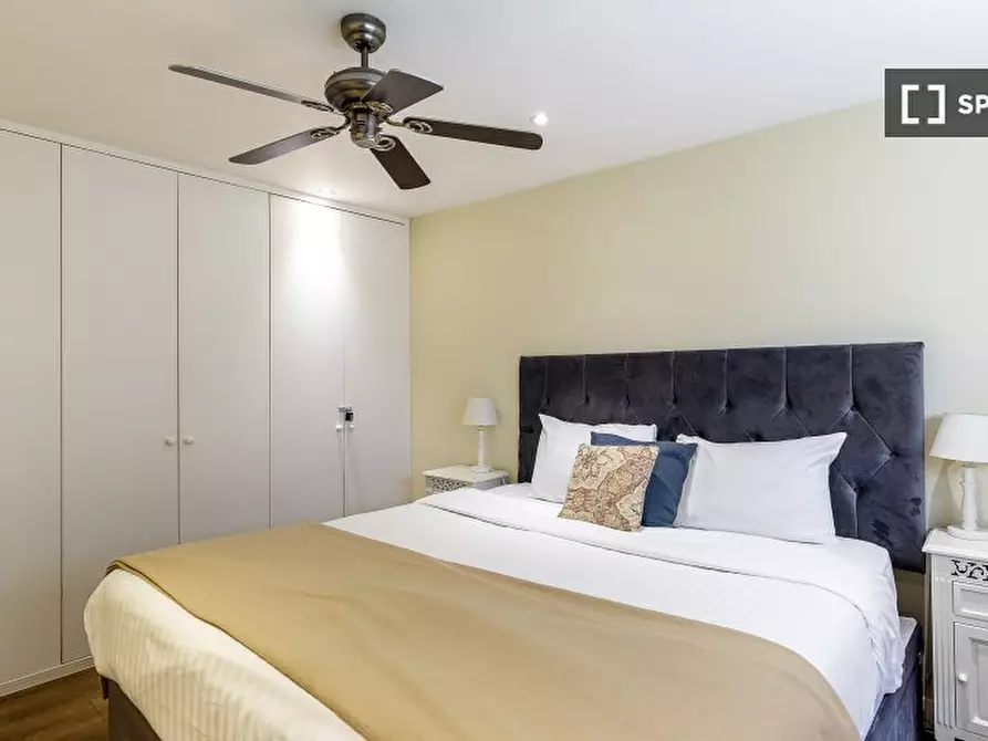 Immagine 13 di Appartamento in affitto  in Redcliffe Garden a Kensington