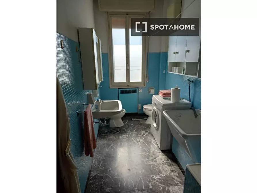 Immagine 19 di Camera condivisa in affitto  in Piazza S. Francesco a Bologna