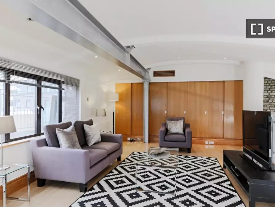 Immagine 19 di Appartamento in affitto  in Monument St a 