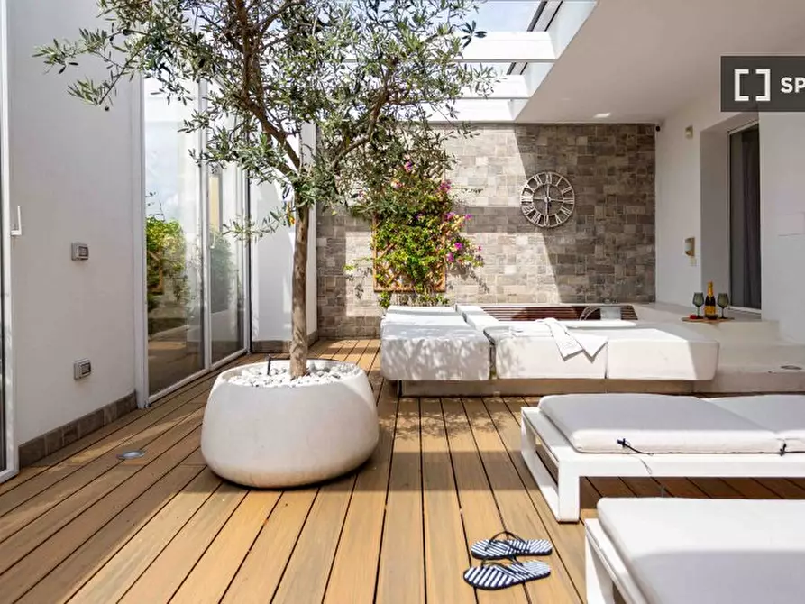 Immagine 6 di Appartamento in affitto  in Viale Cassala a Milano