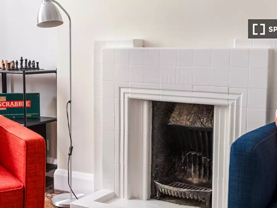 Immagine 6 di Appartamento in affitto  in Regent Square a Camden Town