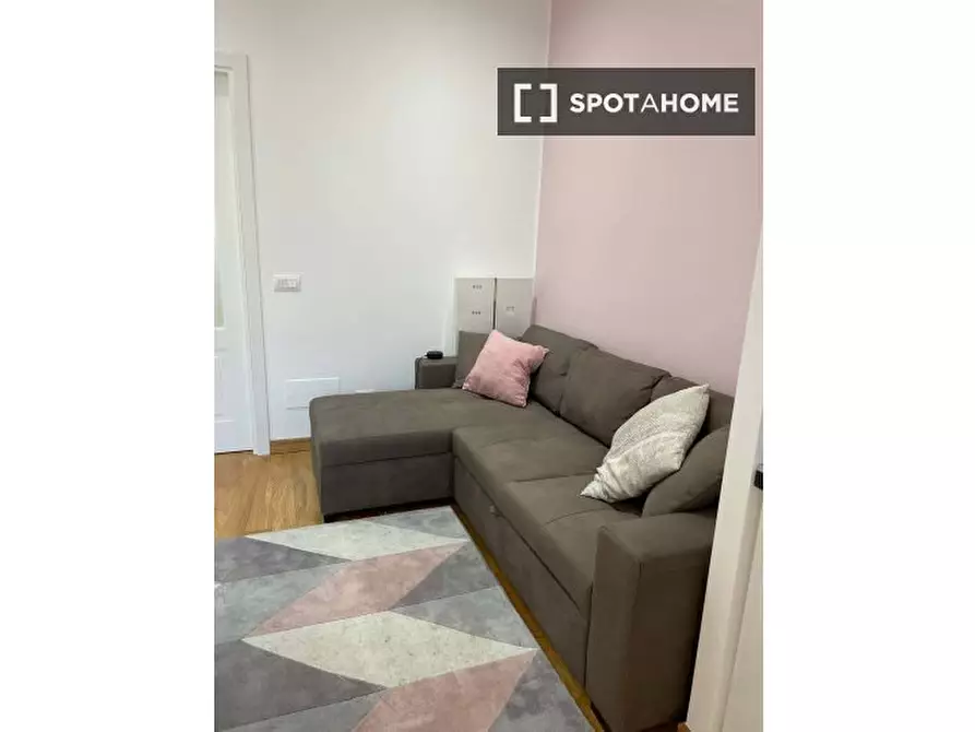 Immagine 2 di Appartamento in affitto  in Viale Monte Nero a Milano