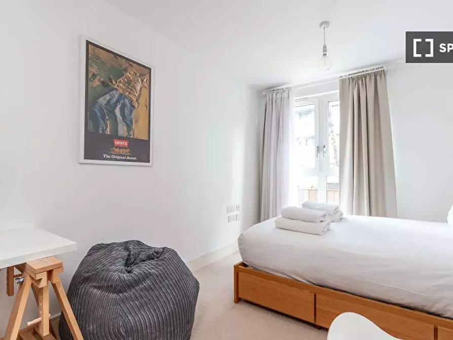 Immagine 14 di Appartamento in affitto  in Queensland Road a Islington