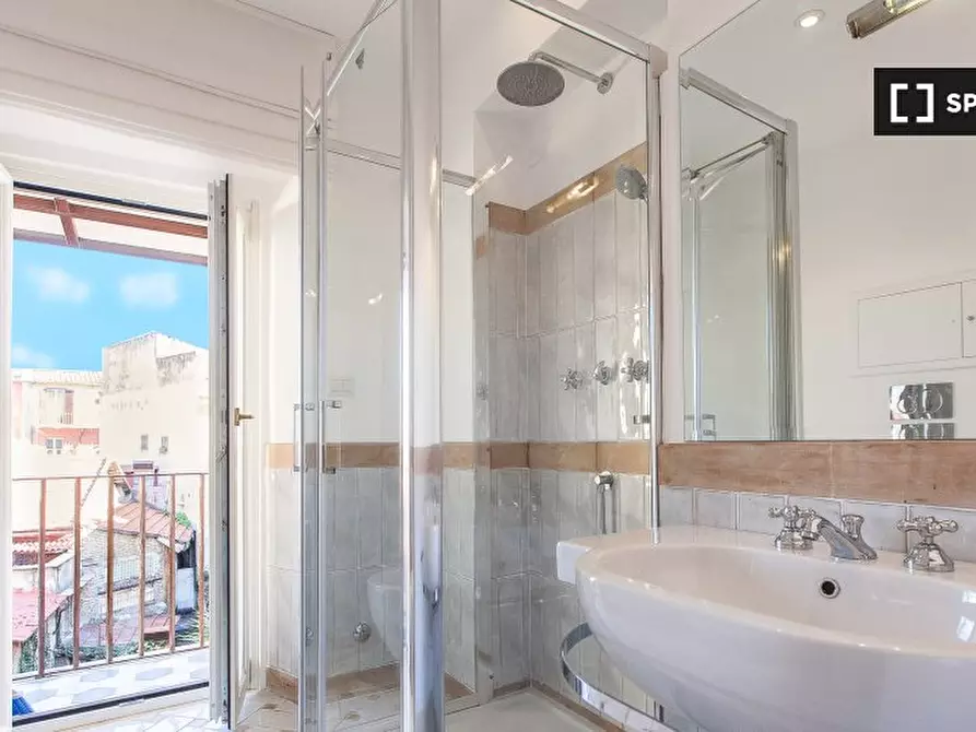 Immagine 18 di Appartamento in affitto  in Via della Scala a Roma