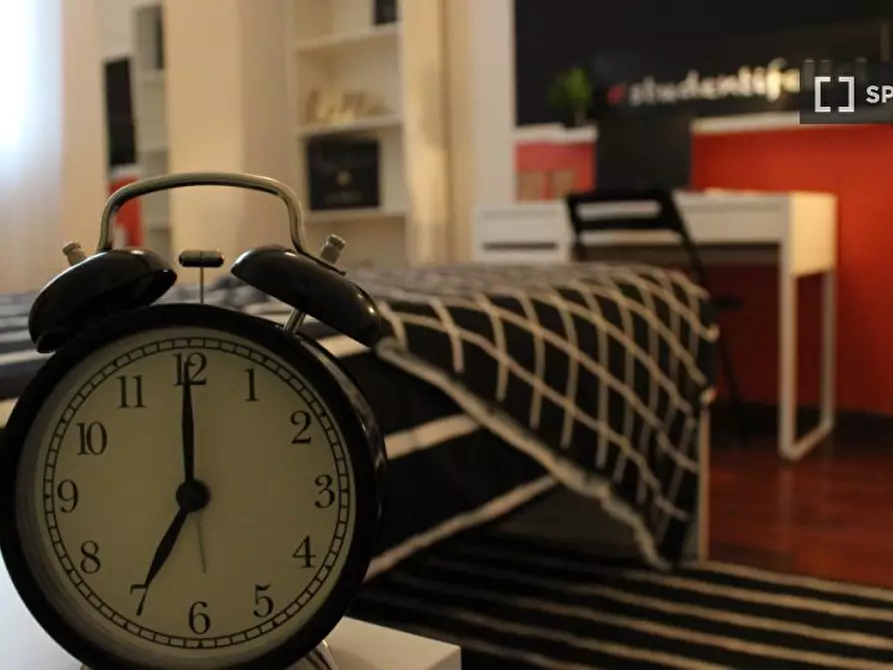 Immagine 3 di Camera condivisa in affitto  in Europa a Brescia