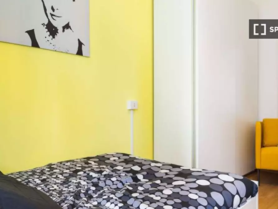 Immagine 4 di Camera condivisa in affitto  in Via Dei Mandorli Milan a Buccinasco