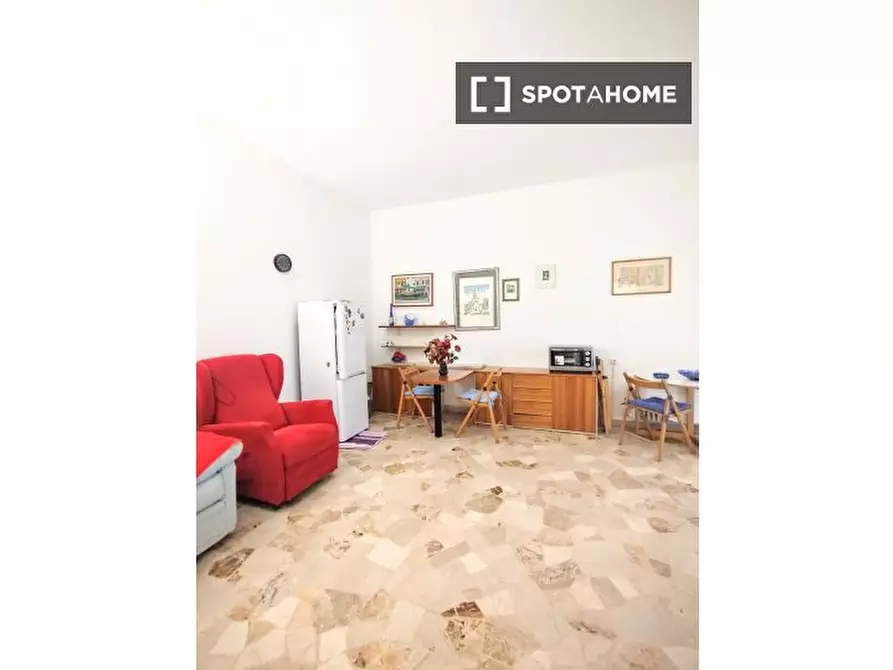 Immagine 11 di Ufficio in affitto  in Via Roald Amundsen a Milano