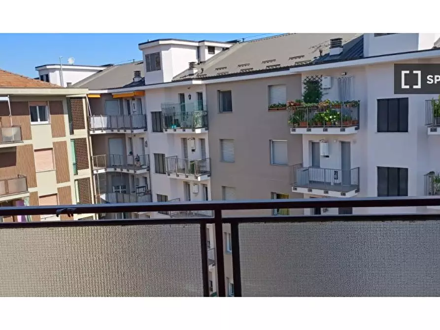 Immagine 16 di Camera condivisa in affitto  in Via Lanfranco della Pila a Milano