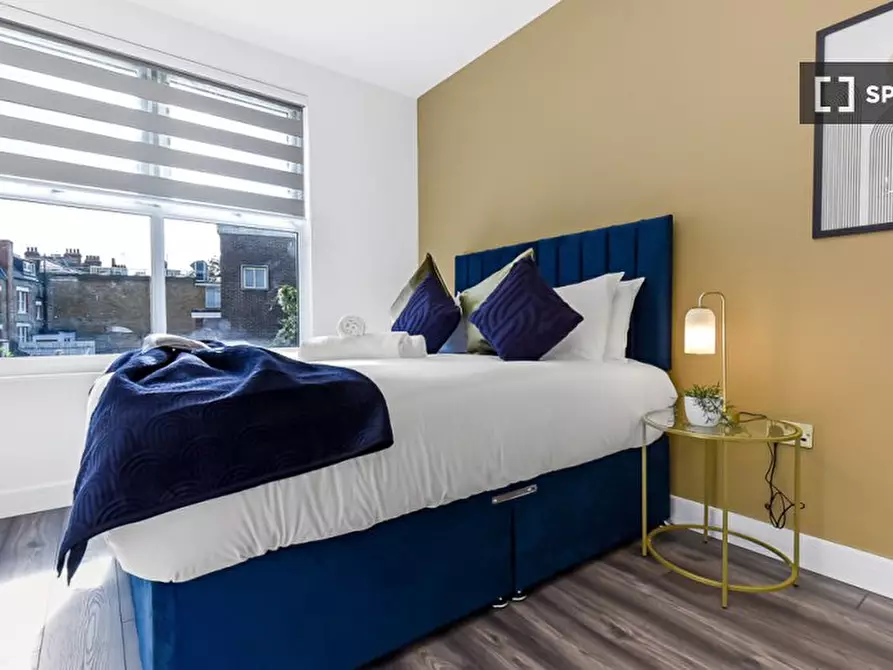 Immagine 5 di Appartamento in affitto  in flat a Tottenham