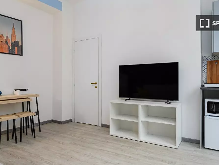 Immagine 7 di Ufficio in affitto  in Piazza Insubria a Milano