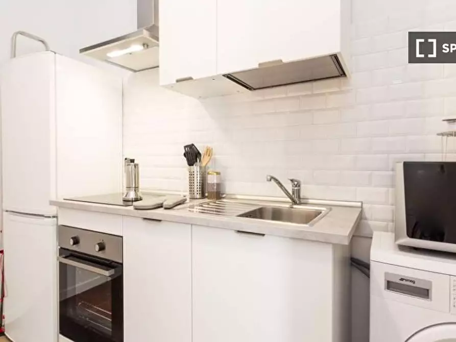 Immagine 11 di Camera condivisa in affitto  in Via Paolo Bassi a Milano