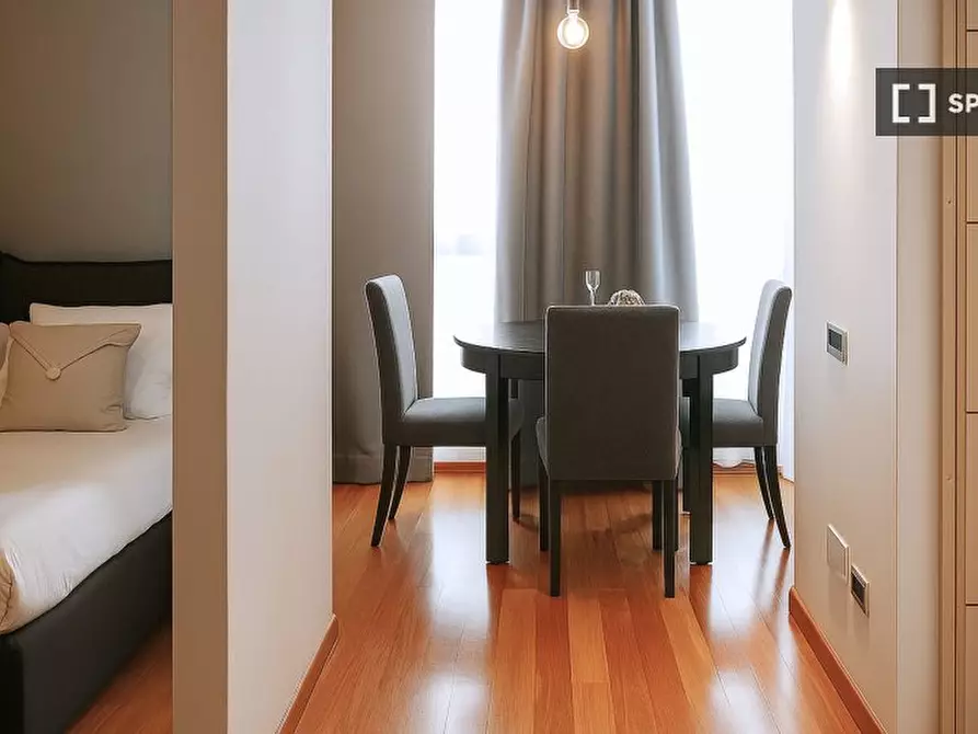 Immagine 2 di Ufficio in affitto  in Via Paolo Lomazzo a Milano