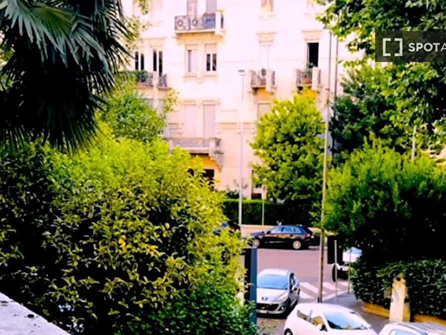 Immagine 11 di Camera condivisa in affitto  in Via Carlo Crivelli a Milano