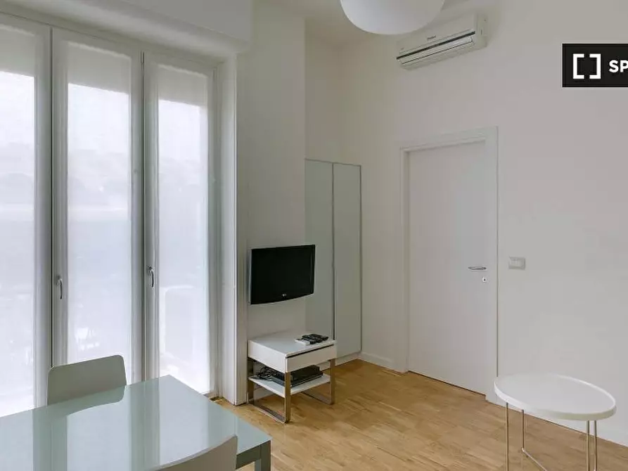 Immagine 2 di Appartamento in affitto  in Piazza Luigi di Savoia a Milano