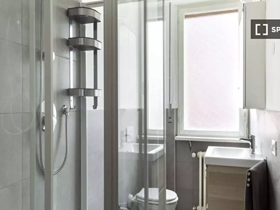 Immagine 16 di Camera condivisa in affitto  in Via Arcivescovo Romilli a Milano