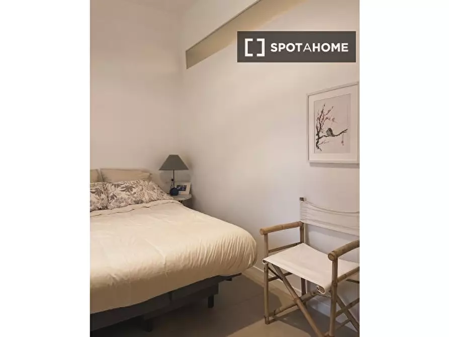 Immagine 14 di Camera condivisa in affitto  in Via Federico Ozanam a Roma