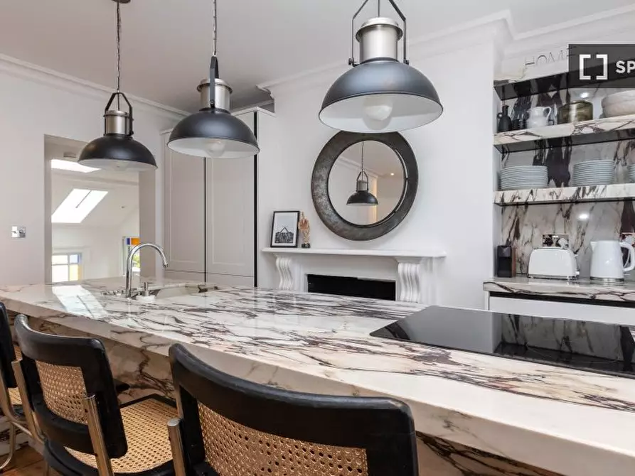 Immagine 14 di Appartamento in affitto  in flat a Camden Town