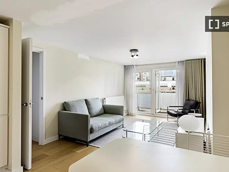 Immagine 8 di Appartamento in affitto  in Flat a 